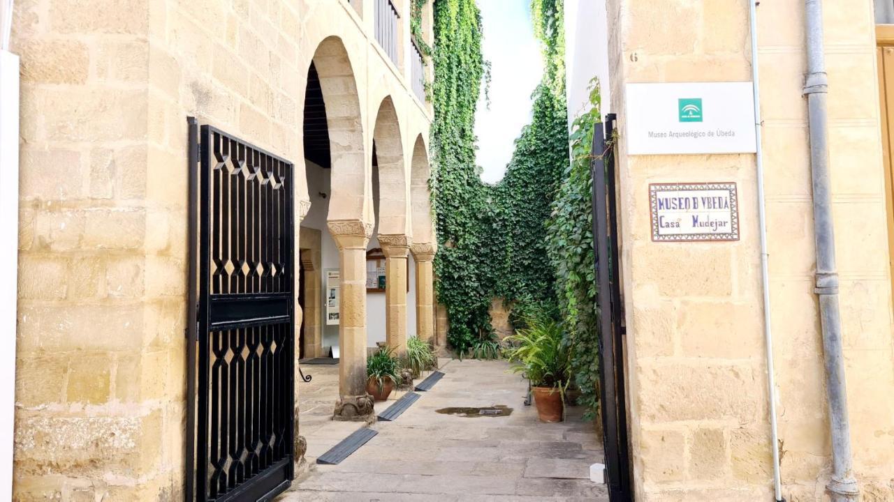 Vivienda Turistica Cervantes Úbeda Zewnętrze zdjęcie